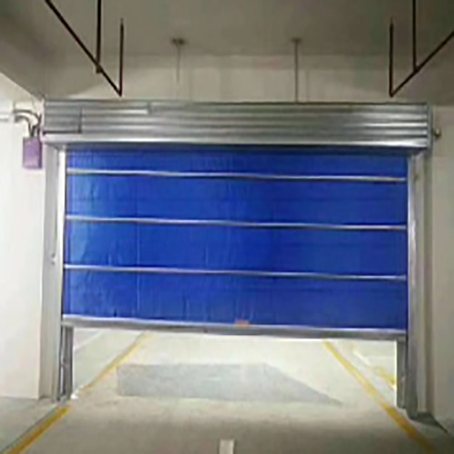 防火卷簾門規范(圖1) 車庫門口防火卷簾門.jpg