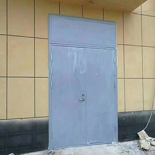 防火門英國(guó)和歐洲標(biāo)準(zhǔn)不一樣嗎(圖1) 工地鋼質(zhì)防火門.jpg