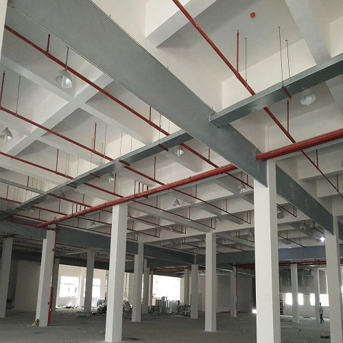 擋煙垂壁技術性能要求(圖1) 擋煙垂壁工地展示.jpg